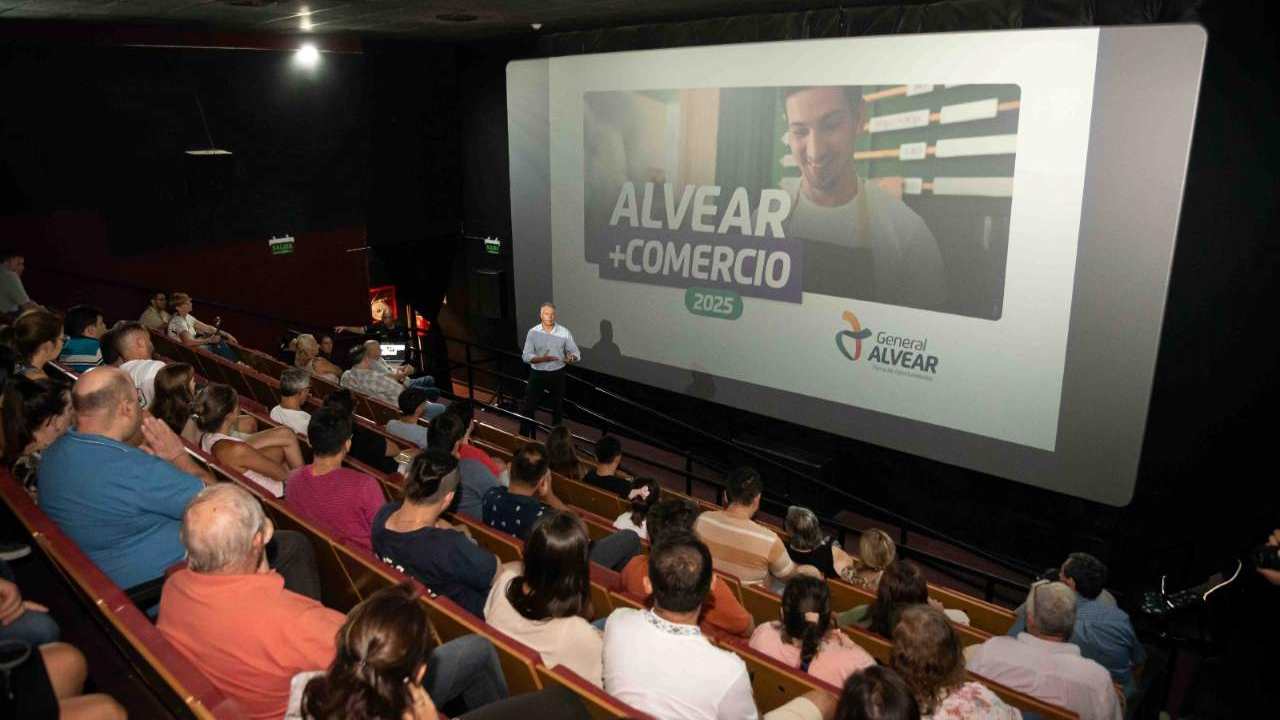 Alvear + Comercio