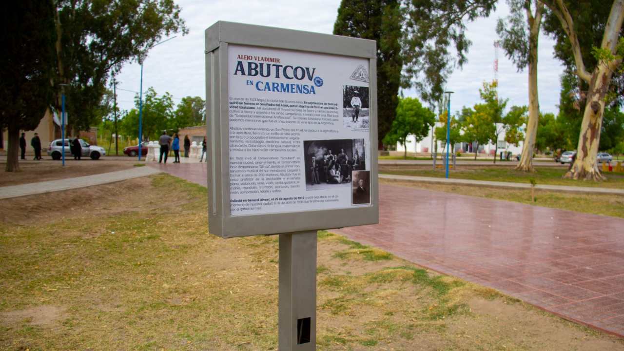 homenaje a Alejo Vladimir Abutcov