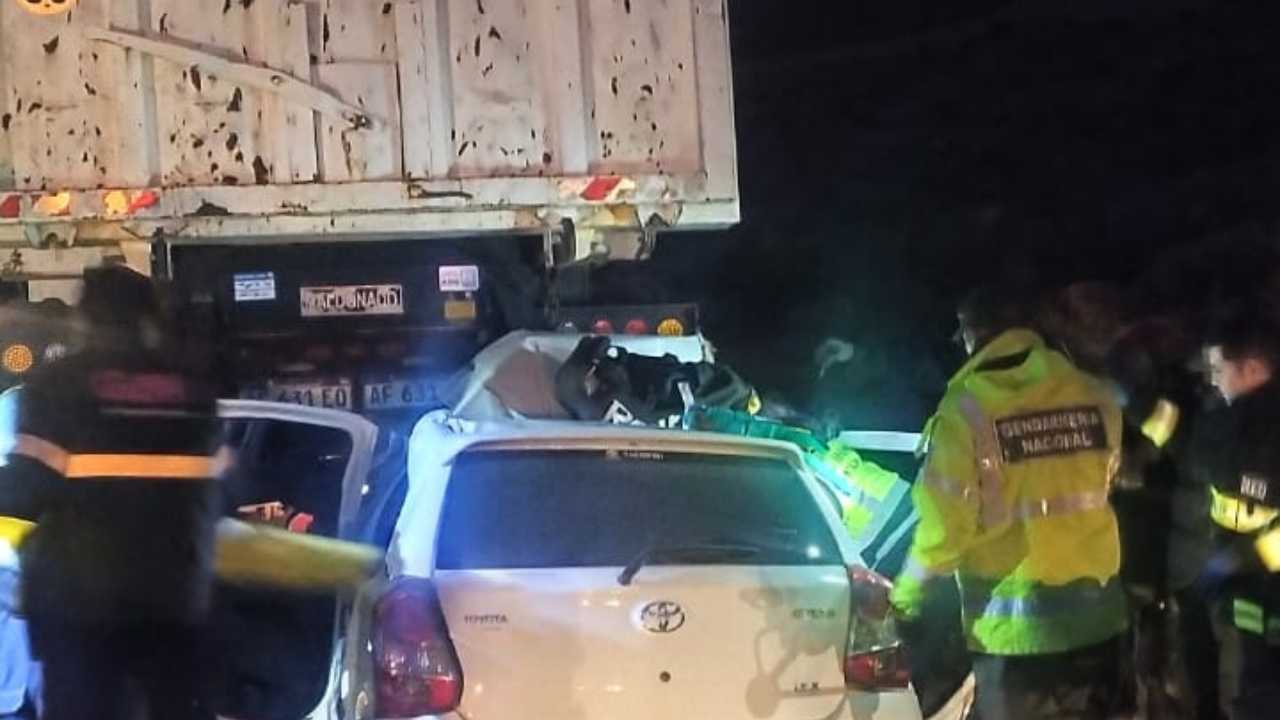Trágico accidente en Alta Montaña deja dos fallecidos y una joven grave