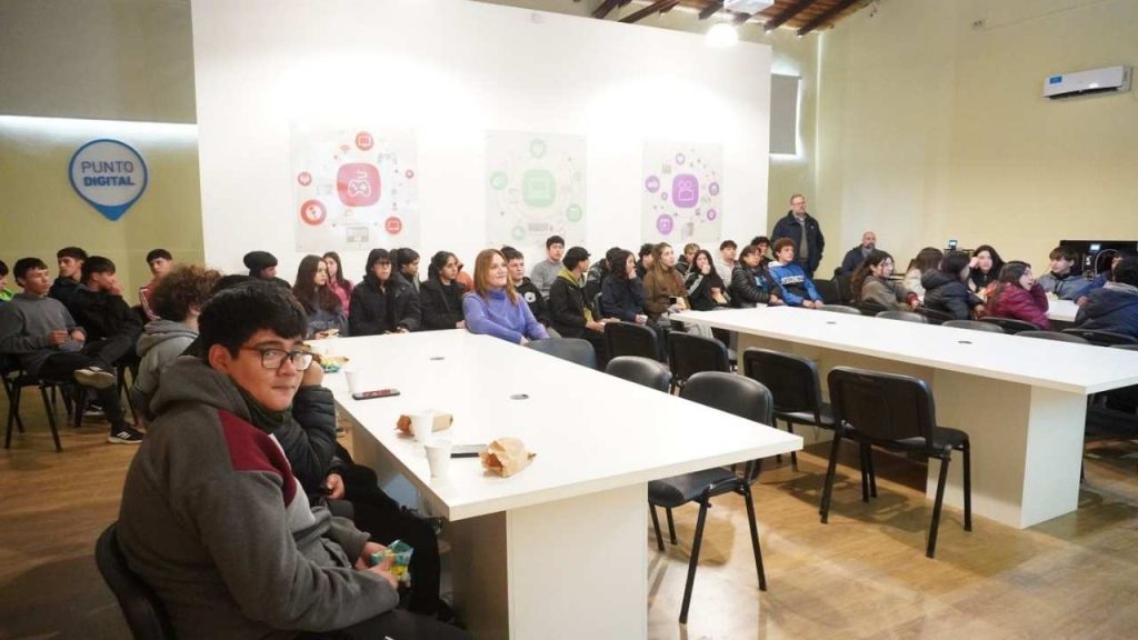 Cibercuidados en Escuela El Ceibo