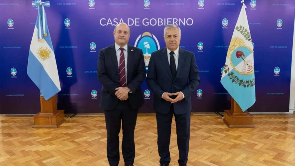 embajador de canda en mendoza