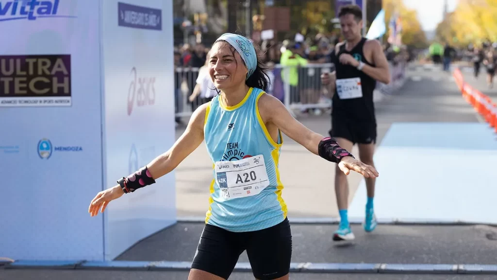 Adela Barrios ganadora de la Maratón Internacional