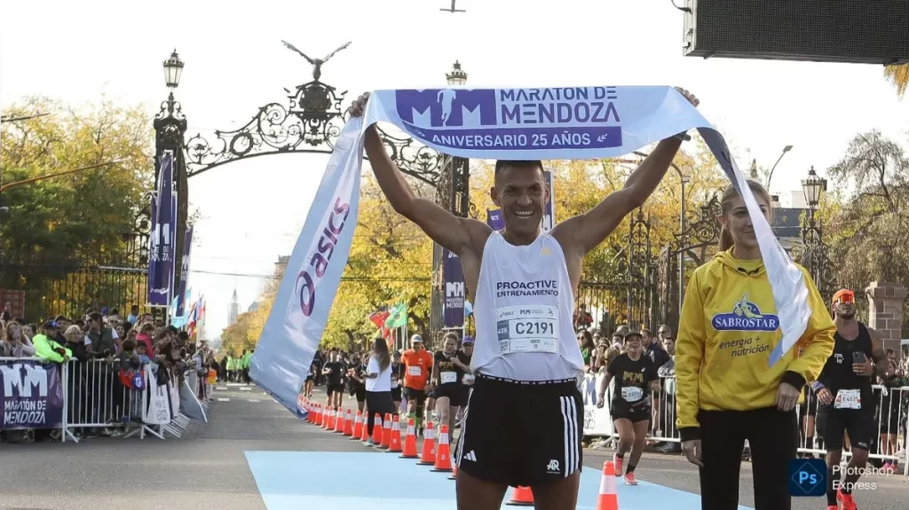 Adela Barrios ganadora de la Maratón Internacional