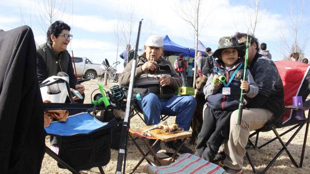 Pesca infantil en General Alvear