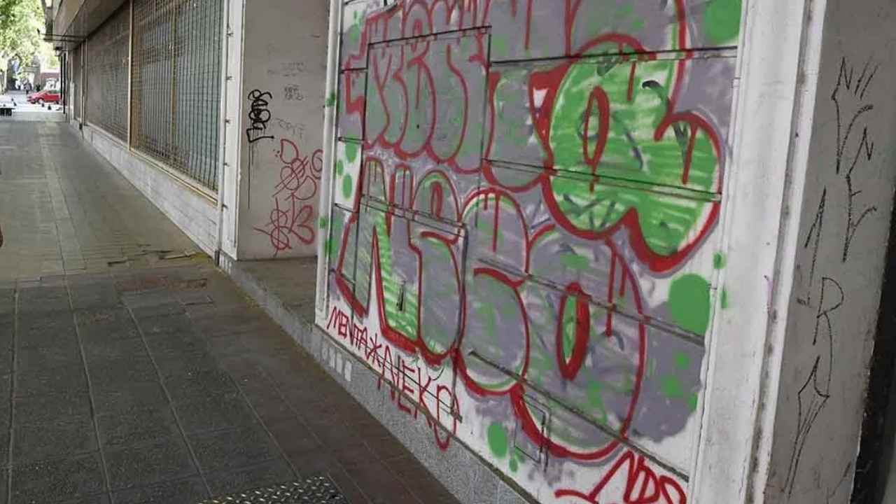 Multa a grafiteros en Mendoza 2025