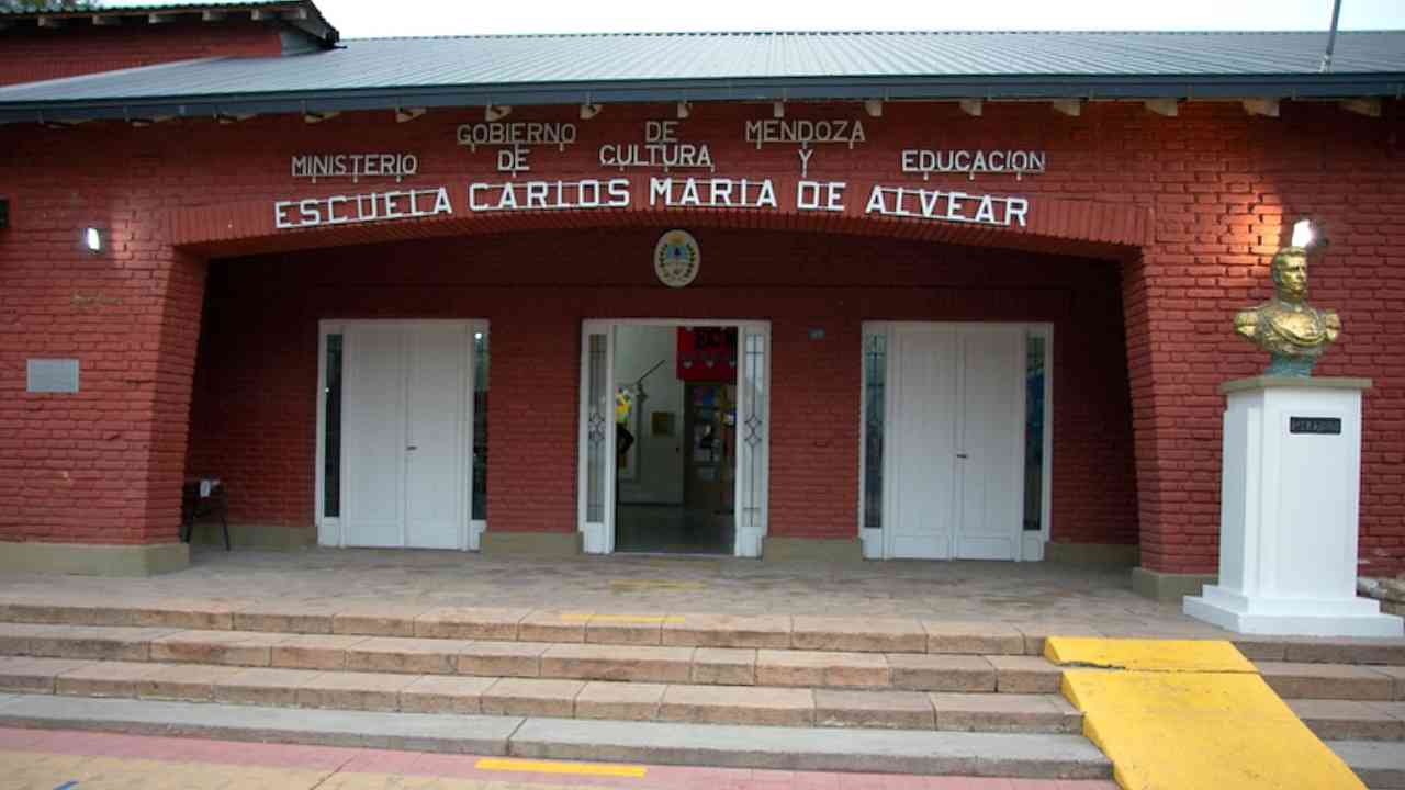 Charla Abierta para Padres en General Alvear