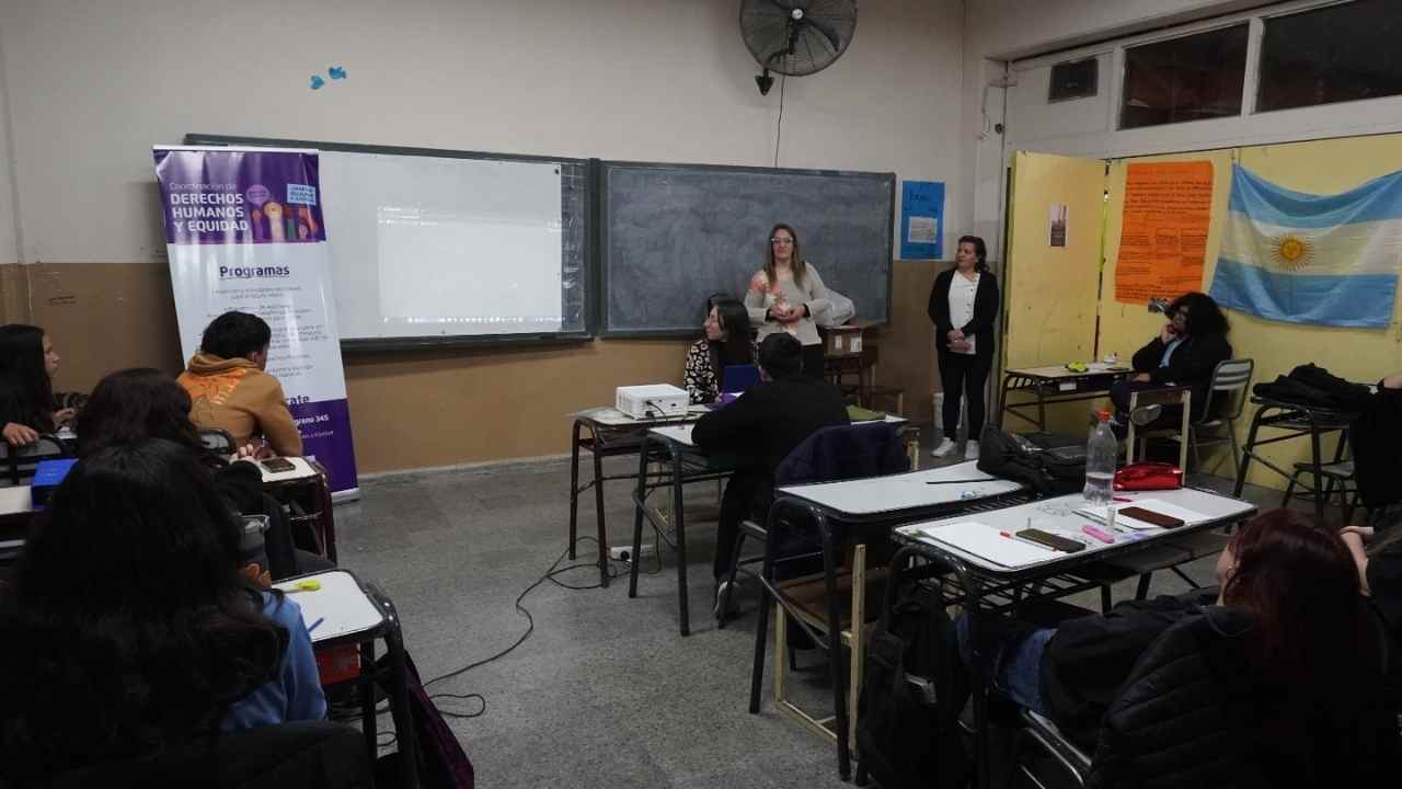 Talleres contra el acoso y la violencia en General Alvear