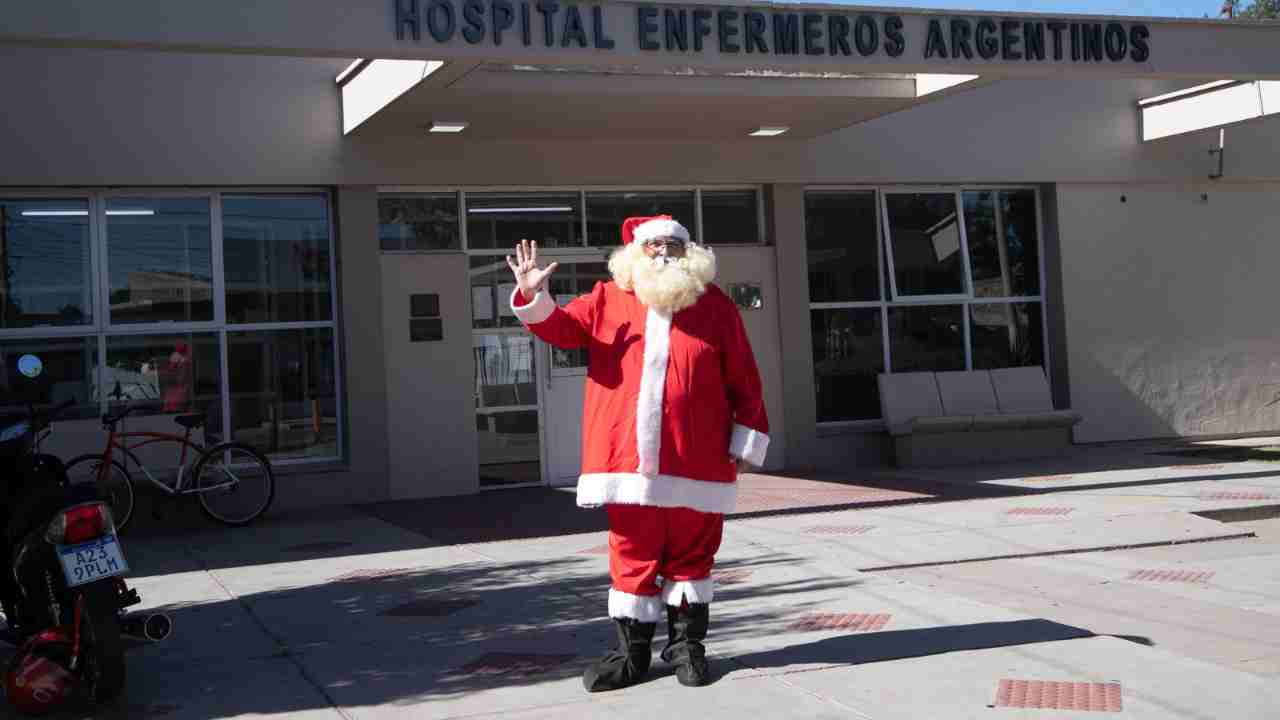 Papá Noel Hospital Enfermeros Argentinos