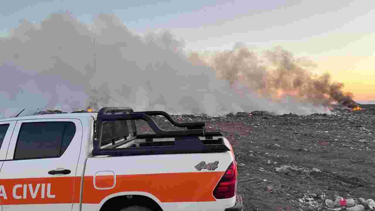 Incendio intencional planta de residuos General Alvear