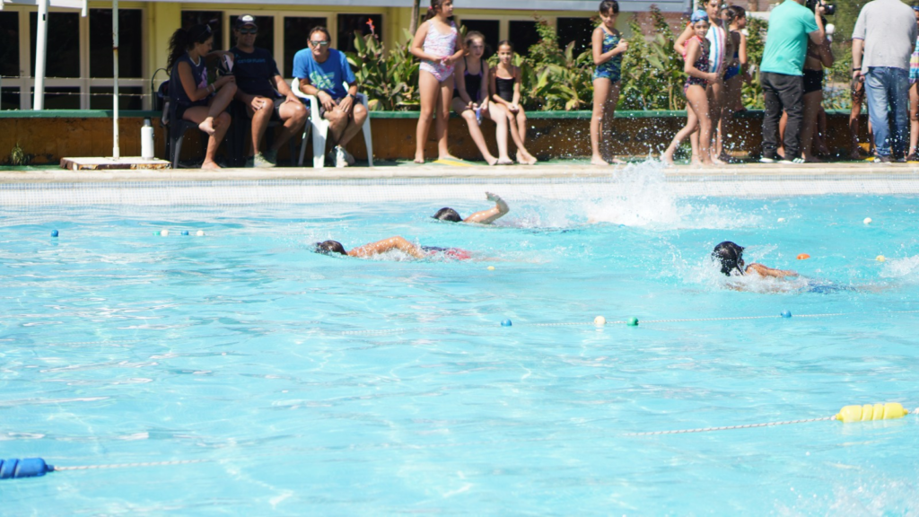 Campeonato natación en General Alvear