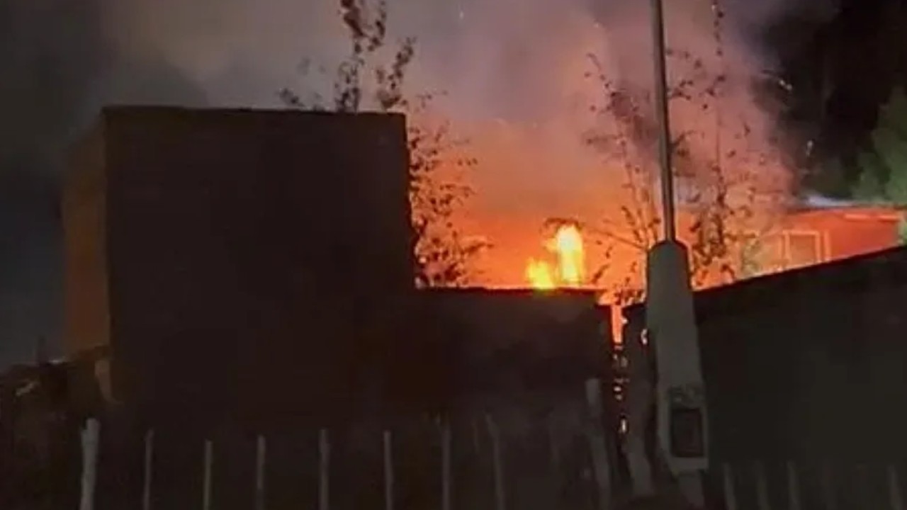 Vecinos rescatan a joven de un incendio en Malargüe