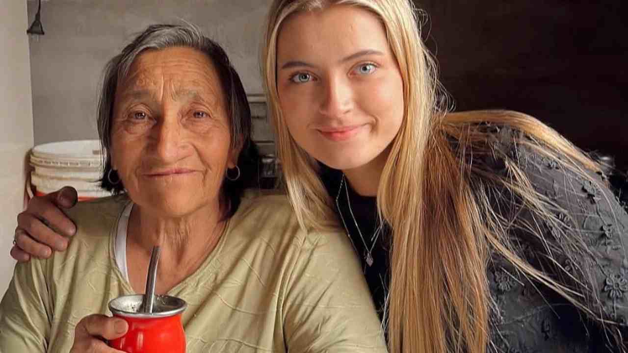 Azul Antolinez campaña solidaria