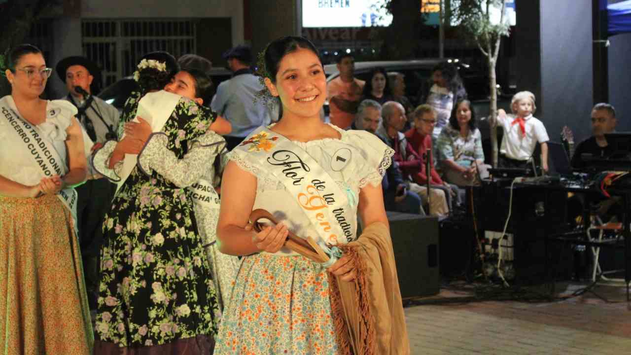 Magalí Aguilera Flor de la Tradición