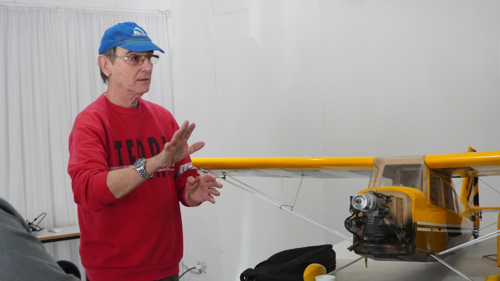 Capacitación aeronáutica en General Alvear