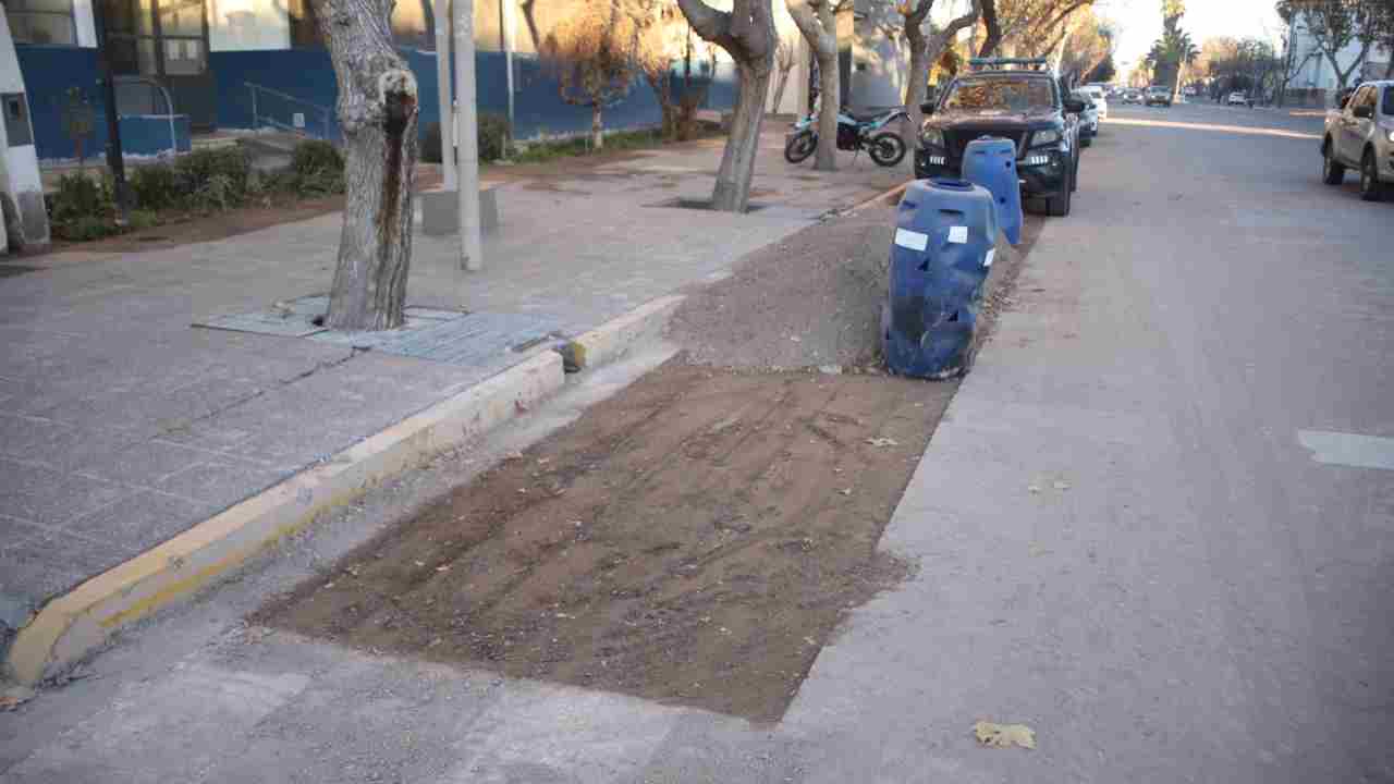 Remodelación de la avenida Alvear Oeste