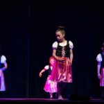show awalim danzas arabes